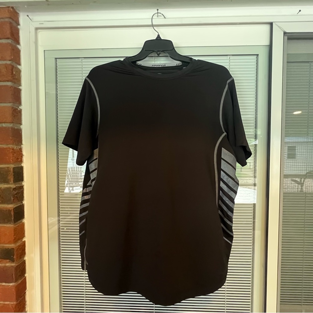 STARTER Black and Gray Performance Tee